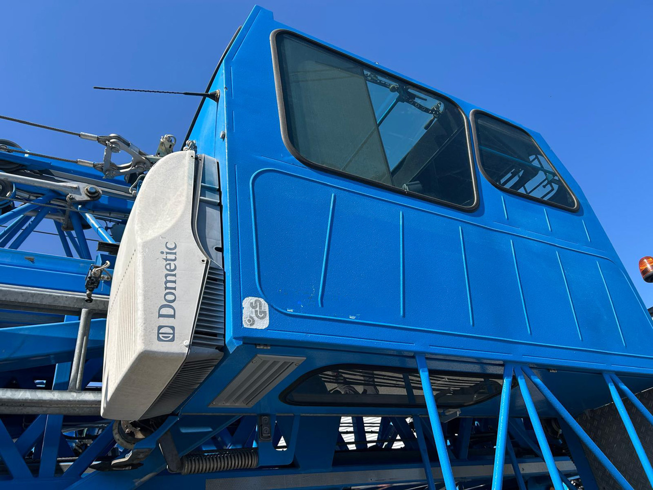 Liebherr MK 88 Plus - Ajoneuvonosturi: kuva Liebherr MK 88 Plus - Ajoneuvonosturi Liebherr MK 88 Plus - Ajoneuvonosturi: kuva Liebherr MK 88 Plus - Ajoneuvonosturi