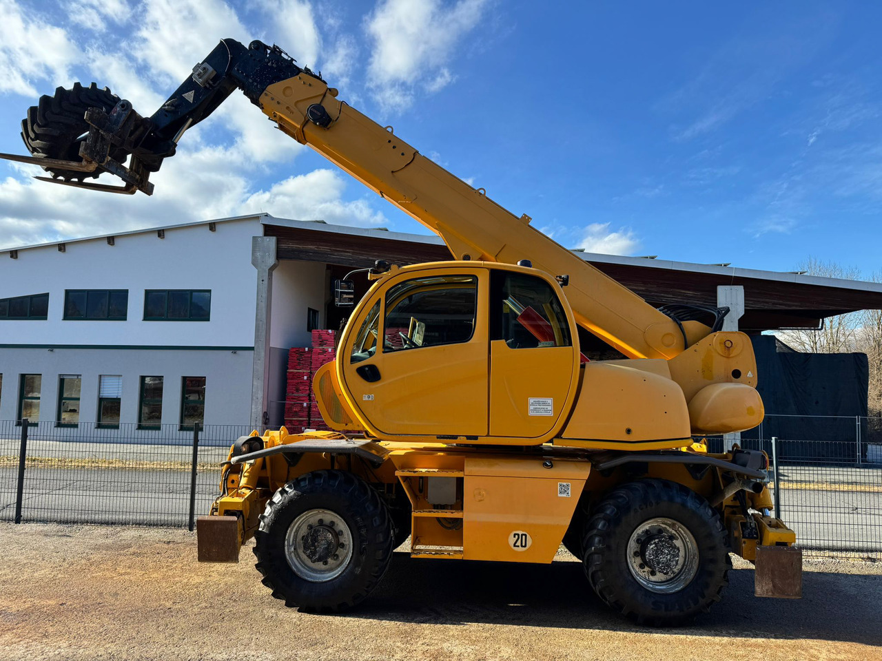 MANITOU MRT 2150 - Teleskooppikuormaaja: kuva MANITOU MRT 2150 - Teleskooppikuormaaja MANITOU MRT 2150 - Teleskooppikuormaaja: kuva MANITOU MRT 2150 - Teleskooppikuormaaja