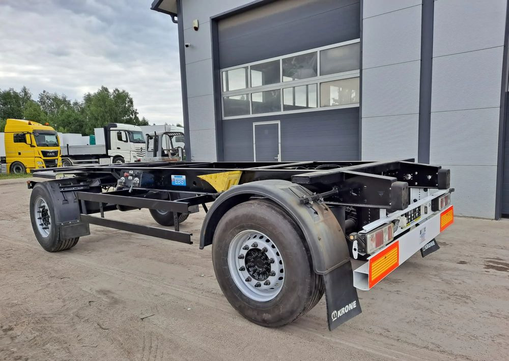 Krone BDF do mleka przyczepa do przewozu mleka - Alusta perävaunu: kuva Krone BDF do mleka przyczepa do przewozu mleka - Alusta perävaunu Krone BDF do mleka przyczepa do przewozu mleka - Alusta perävaunu: kuva Krone BDF do mleka przyczepa do przewozu mleka - Alusta perävaunu