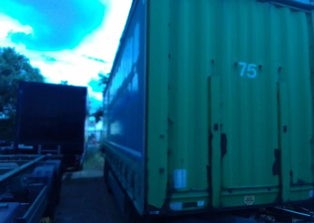 Krone Przyczepa 3 osie Firanka - Pressukapelliperävaunu: kuva Krone Przyczepa 3 osie Firanka - Pressukapelliperävaunu Krone Przyczepa 3 osie Firanka - Pressukapelliperävaunu: kuva Krone Przyczepa 3 osie Firanka - Pressukapelliperävaunu