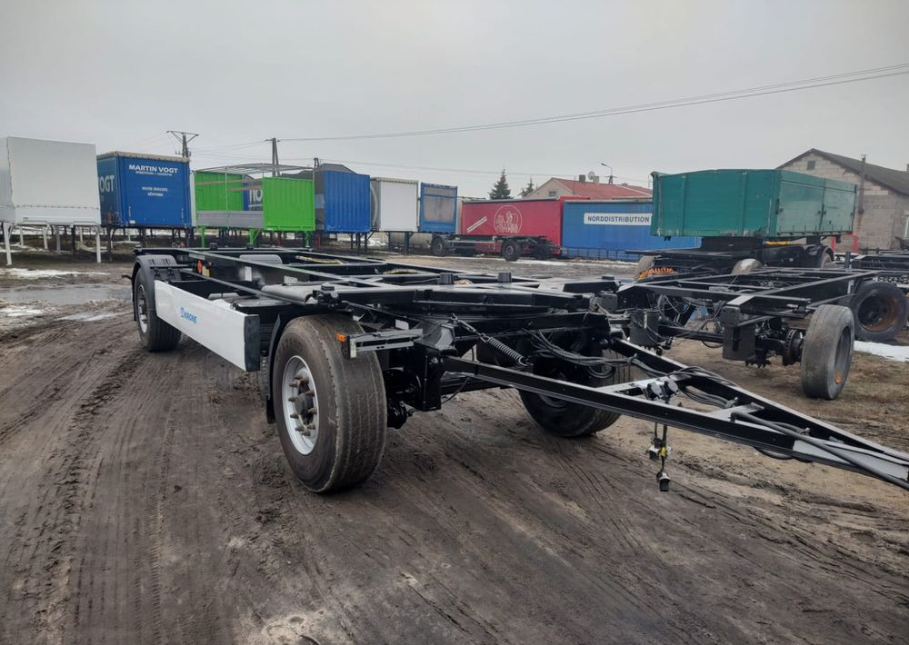 Krone Przyczepa BDF Krone - Konttialus/ Vaihtokuormatilat perävaunu: kuva Krone Przyczepa BDF Krone - Konttialus/ Vaihtokuormatilat perävaunu Krone Przyczepa BDF Krone - Konttialus/ Vaihtokuormatilat perävaunu: kuva Krone Przyczepa BDF Krone - Konttialus/ Vaihtokuormatilat perävaunu