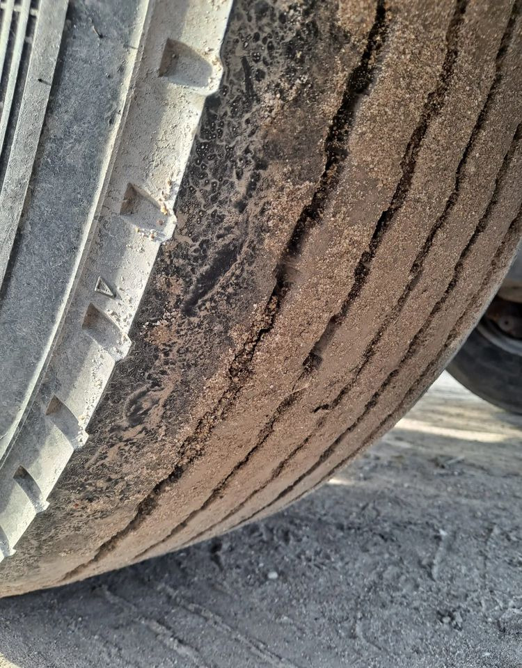 Krone Przyczepa KRONE Budowlanka - Lavaperävaunu: kuva Krone Przyczepa KRONE Budowlanka - Lavaperävaunu Krone Przyczepa KRONE Budowlanka - Lavaperävaunu: kuva Krone Przyczepa KRONE Budowlanka - Lavaperävaunu