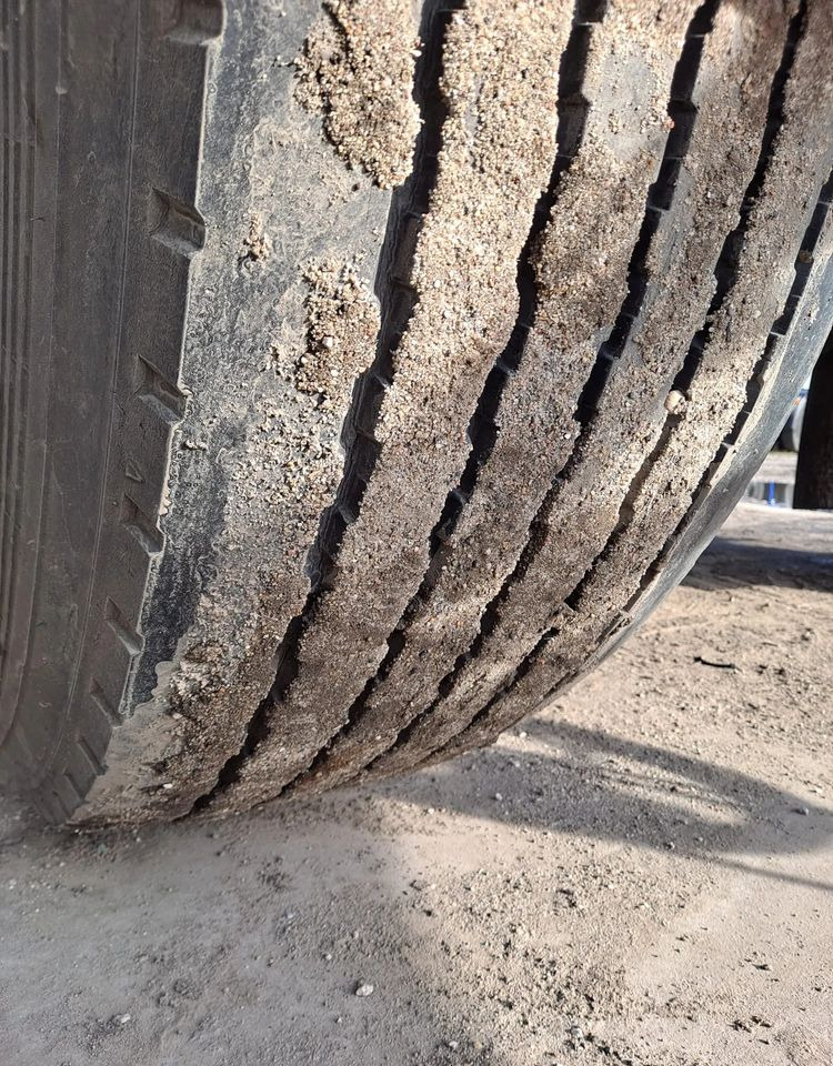 Krone Przyczepa KRONE Budowlanka - Lavaperävaunu: kuva Krone Przyczepa KRONE Budowlanka - Lavaperävaunu Krone Przyczepa KRONE Budowlanka - Lavaperävaunu: kuva Krone Przyczepa KRONE Budowlanka - Lavaperävaunu