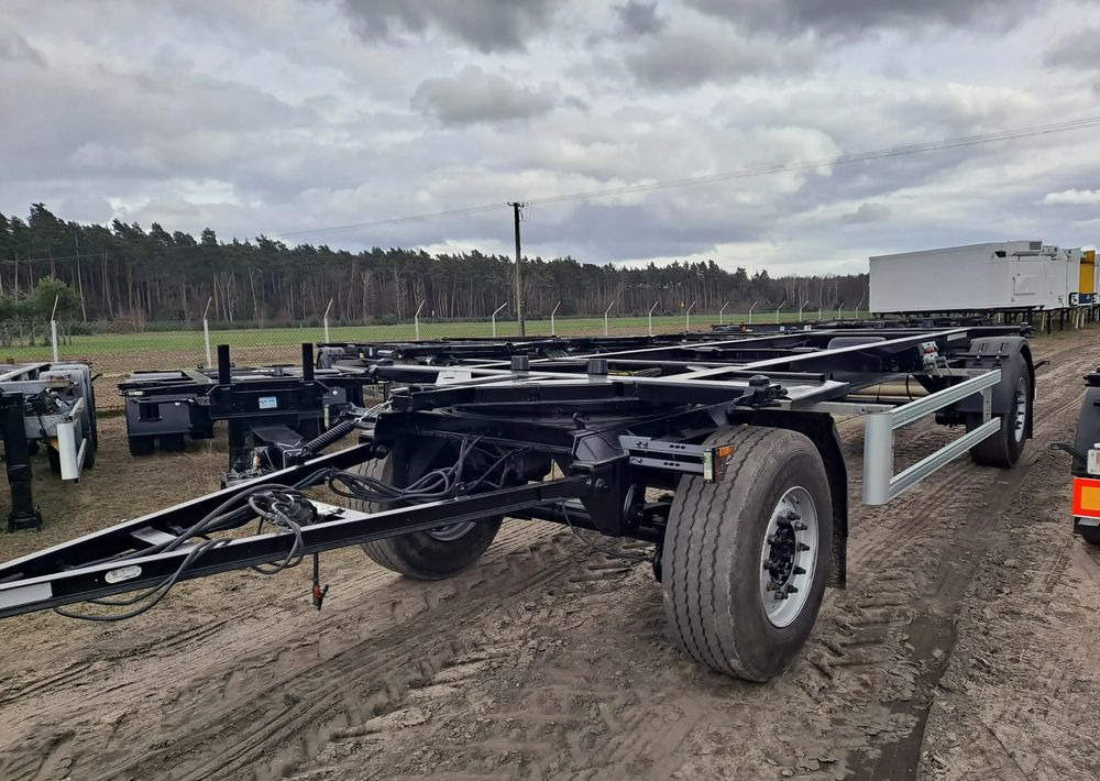 Krone Przyczepa Krone BDF 2017 rok - Konttialus/ Vaihtokuormatilat perävaunu: kuva Krone Przyczepa Krone BDF 2017 rok - Konttialus/ Vaihtokuormatilat perävaunu Krone Przyczepa Krone BDF 2017 rok - Konttialus/ Vaihtokuormatilat perävaunu: kuva Krone Przyczepa Krone BDF 2017 rok - Konttialus/ Vaihtokuormatilat perävaunu