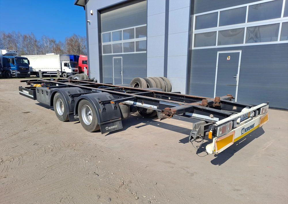 Krone Przyczepa Tandem - Konttialus/ Vaihtokuormatilat perävaunu: kuva Krone Przyczepa Tandem - Konttialus/ Vaihtokuormatilat perävaunu Krone Przyczepa Tandem - Konttialus/ Vaihtokuormatilat perävaunu: kuva Krone Przyczepa Tandem - Konttialus/ Vaihtokuormatilat perävaunu