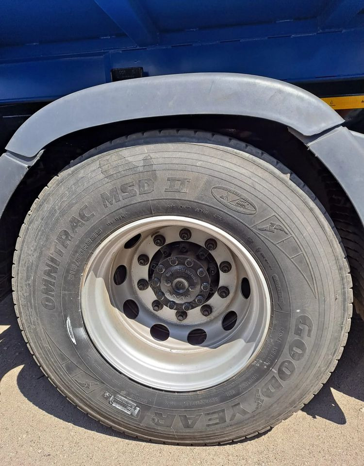 Leasing  MAN TGX 26.440 Euro 5  Hakowiec MAN TGX 26.440 Euro 5  Hakowiec: kuva Leasing  MAN TGX 26.440 Euro 5  Hakowiec MAN TGX 26.440 Euro 5  Hakowiec