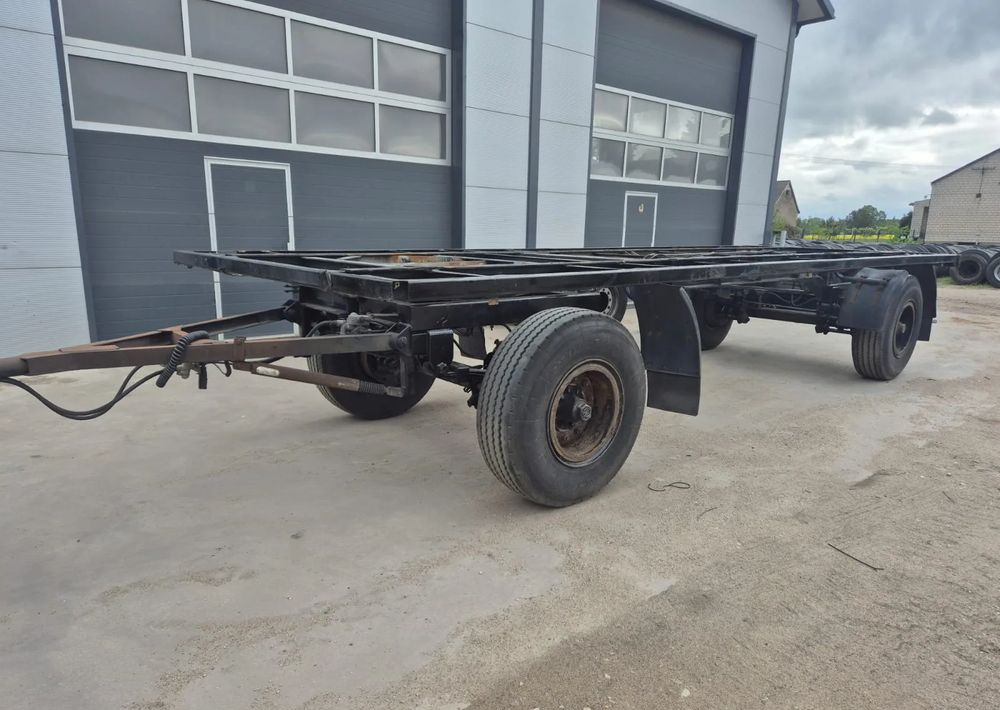 Schmitz Cargobull Przyczepa Krone na resorze - Alusta perävaunu: kuva Schmitz Cargobull Przyczepa Krone na resorze - Alusta perävaunu Schmitz Cargobull Przyczepa Krone na resorze - Alusta perävaunu: kuva Schmitz Cargobull Przyczepa Krone na resorze - Alusta perävaunu