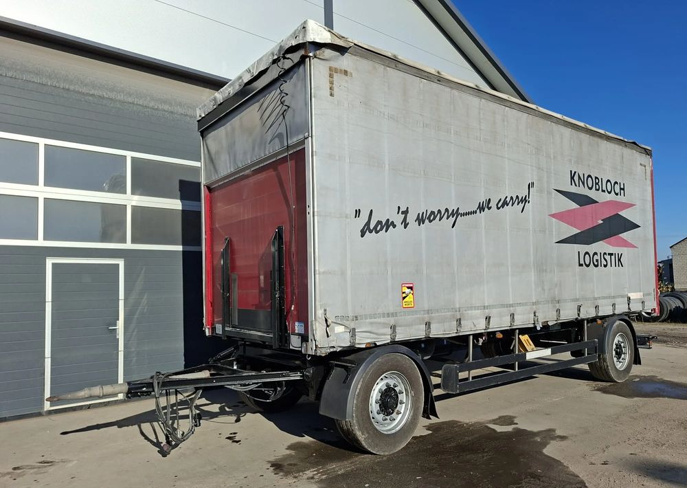 Schwarzmuller ciężarowa przyczepa 18 palet - Pressukapelliperävaunu: kuva Schwarzmuller ciężarowa przyczepa 18 palet - Pressukapelliperävaunu Schwarzmuller ciężarowa przyczepa 18 palet - Pressukapelliperävaunu: kuva Schwarzmuller ciężarowa przyczepa 18 palet - Pressukapelliperävaunu