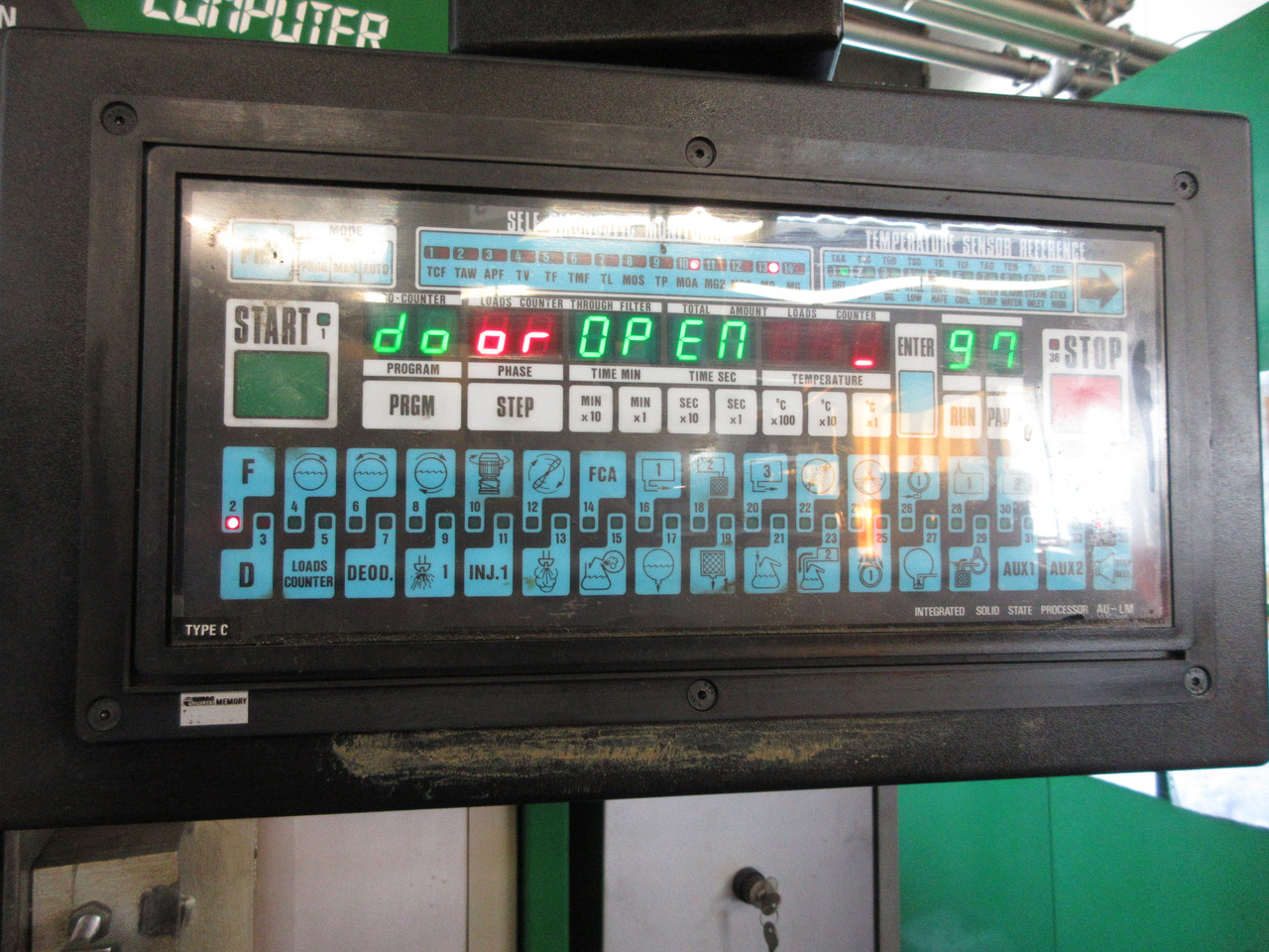 Työstökone AMA Universal Multimatic LM 250 Computer Entfettungsanlage mit PER Perchlorethylen: kuva Työstökone AMA Universal Multimatic LM 250 Computer Entfettungsanlage mit PER Perchlorethylen