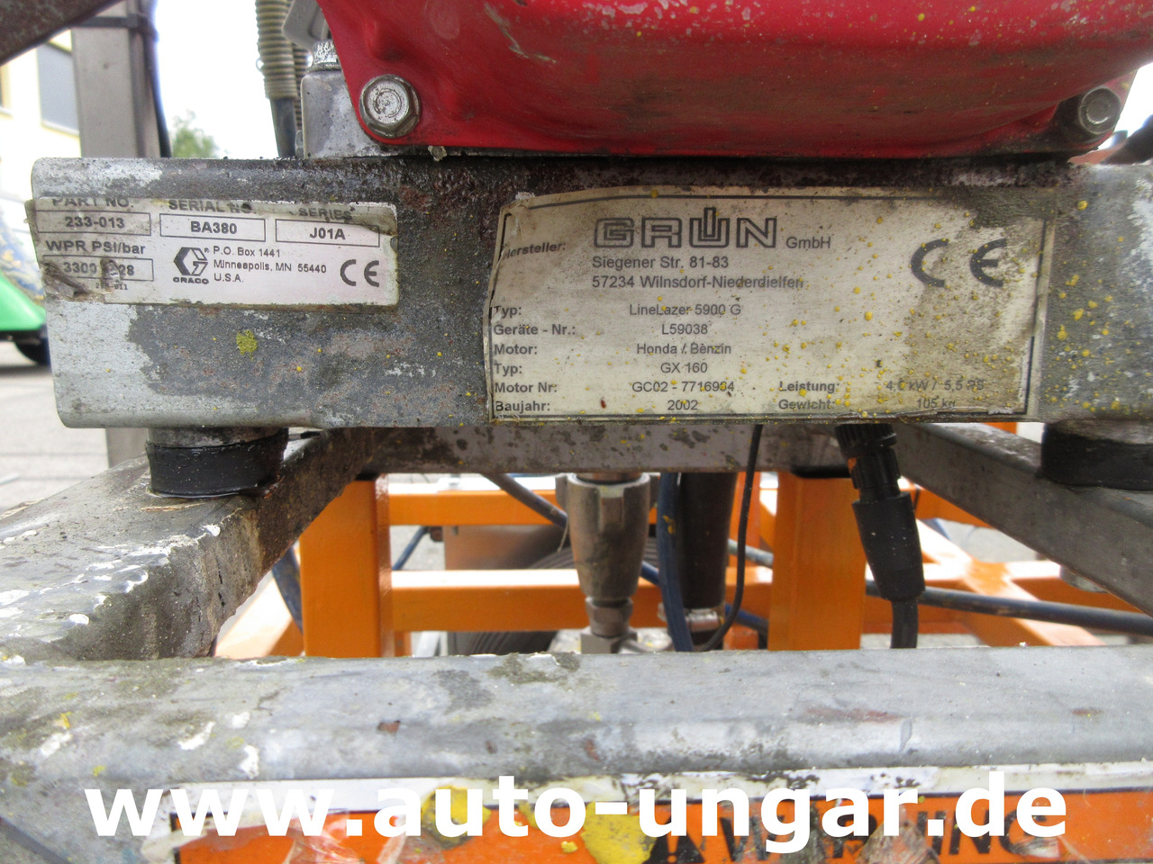 Graco LineLazer II 5900 auf Zindel VarioZet Linedriver Perlstreuer + Airless-Farb-Spritze Hofmann - Asfaltinlaskija: kuva Graco LineLazer II 5900 auf Zindel VarioZet Linedriver Perlstreuer + Airless-Farb-Spritze Hofmann - Asfaltinlaskija Graco LineLazer II 5900 auf Zindel VarioZet Linedriver Perlstreuer + Airless-Farb-Spritze Hofmann - Asfaltinlaskija: kuva Graco LineLazer II 5900 auf Zindel VarioZet Linedriver Perlstreuer + Airless-Farb-Spritze Hofmann - Asfaltinlaskija