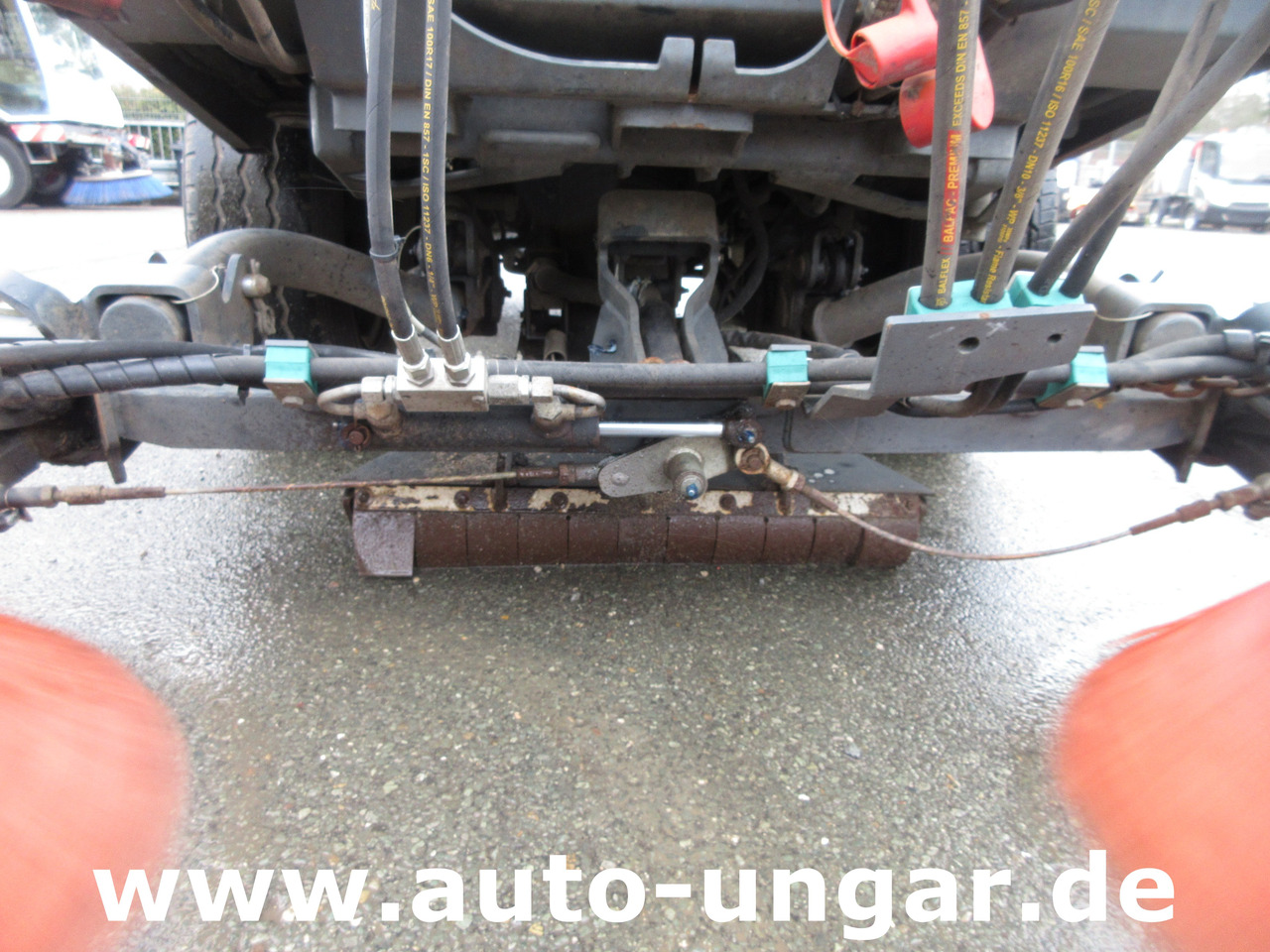 Hako Citymaster 4x4 CM1250 Knicklenkung Kehrmaschine streetsweper Kommunalfahrzeug - Lakaisuauto: kuva Hako Citymaster 4x4 CM1250 Knicklenkung Kehrmaschine streetsweper Kommunalfahrzeug - Lakaisuauto Hako Citymaster 4x4 CM1250 Knicklenkung Kehrmaschine streetsweper Kommunalfahrzeug - Lakaisuauto: kuva Hako Citymaster 4x4 CM1250 Knicklenkung Kehrmaschine streetsweper Kommunalfahrzeug - Lakaisuauto