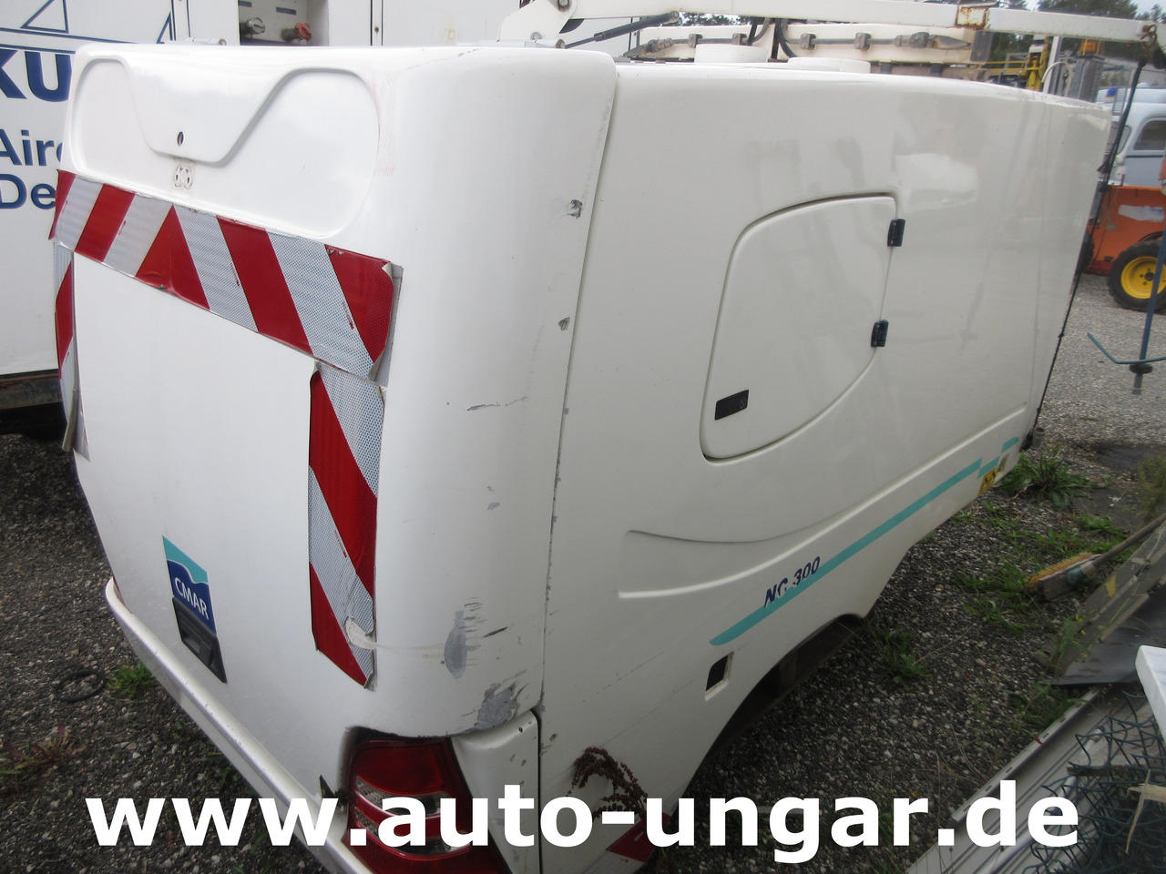 CMAR NC300 Schwemmaufbau Laveuse Bj. 2014 für Multicar Tremo Hochdruck - Kunnallis-/ Erikoisajoneuvot: kuva CMAR NC300 Schwemmaufbau Laveuse Bj. 2014 für Multicar Tremo Hochdruck - Kunnallis-/ Erikoisajoneuvot CMAR NC300 Schwemmaufbau Laveuse Bj. 2014 für Multicar Tremo Hochdruck - Kunnallis-/ Erikoisajoneuvot: kuva CMAR NC300 Schwemmaufbau Laveuse Bj. 2014 für Multicar Tremo Hochdruck - Kunnallis-/ Erikoisajoneuvot