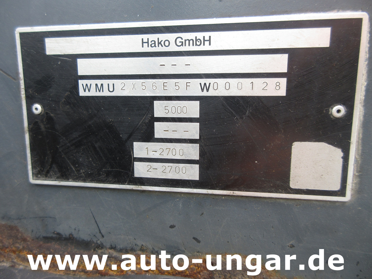 Kunnallis-/ Erikoisajoneuvot Multicar Tremo X56 4x4 Euro 5 Bj. 2015 Trilety TXK Kehr-Aufbau Motorschaden: kuva Kunnallis-/ Erikoisajoneuvot Multicar Tremo X56 4x4 Euro 5 Bj. 2015 Trilety TXK Kehr-Aufbau Motorschaden