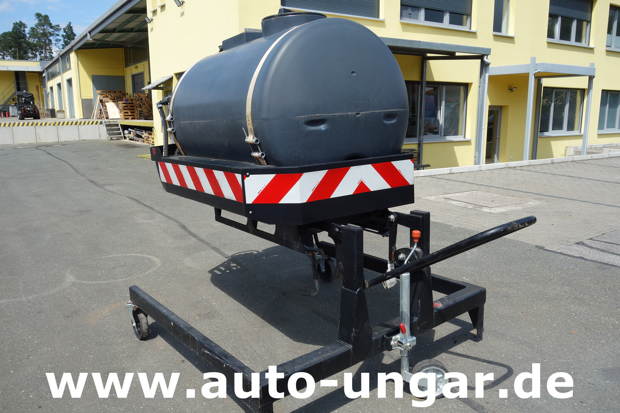 NILFISK CR3500 Wasserfass mit Pumpe + Schlauchhaspel Schmidt Multigo Schwemmaufbau - Painepesuri: kuva NILFISK CR3500 Wasserfass mit Pumpe + Schlauchhaspel Schmidt Multigo Schwemmaufbau - Painepesuri NILFISK CR3500 Wasserfass mit Pumpe + Schlauchhaspel Schmidt Multigo Schwemmaufbau - Painepesuri: kuva NILFISK CR3500 Wasserfass mit Pumpe + Schlauchhaspel Schmidt Multigo Schwemmaufbau - Painepesuri