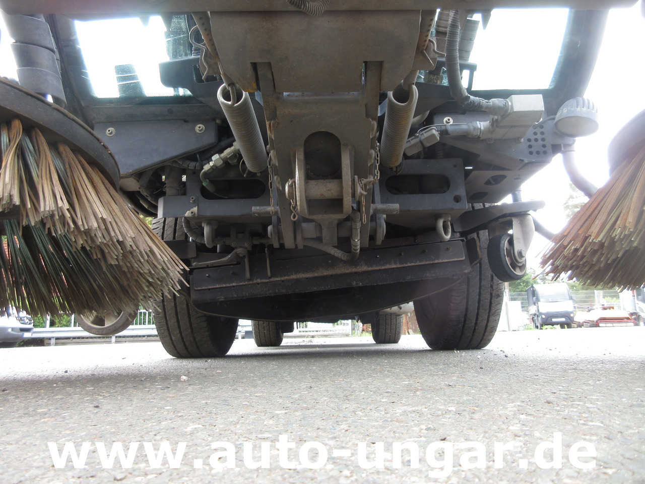 Nilfisk CR3500 CityRanger Schmidt Flexigo Multigo 4x4 Kehrmaschine Geräteträger - Lakaisuauto: kuva Nilfisk CR3500 CityRanger Schmidt Flexigo Multigo 4x4 Kehrmaschine Geräteträger - Lakaisuauto Nilfisk CR3500 CityRanger Schmidt Flexigo Multigo 4x4 Kehrmaschine Geräteträger - Lakaisuauto: kuva Nilfisk CR3500 CityRanger Schmidt Flexigo Multigo 4x4 Kehrmaschine Geräteträger - Lakaisuauto