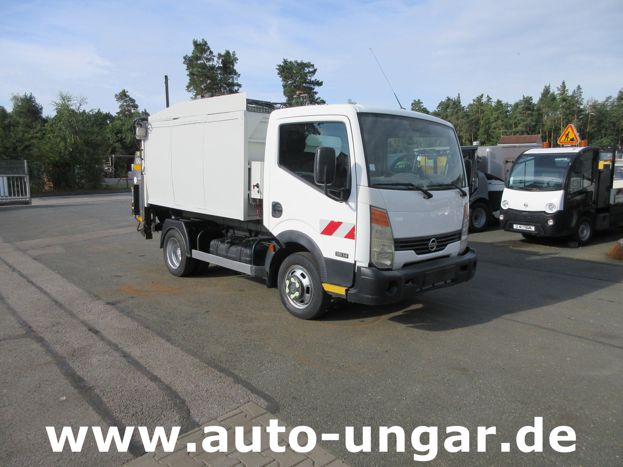 Nissan Cabstar 35.14 Mecagil Lebon Müllwagen BOM Garbage Truck 3.500kg - Roska-auto: kuva Nissan Cabstar 35.14 Mecagil Lebon Müllwagen BOM Garbage Truck 3.500kg - Roska-auto Nissan Cabstar 35.14 Mecagil Lebon Müllwagen BOM Garbage Truck 3.500kg - Roska-auto: kuva Nissan Cabstar 35.14 Mecagil Lebon Müllwagen BOM Garbage Truck 3.500kg - Roska-auto