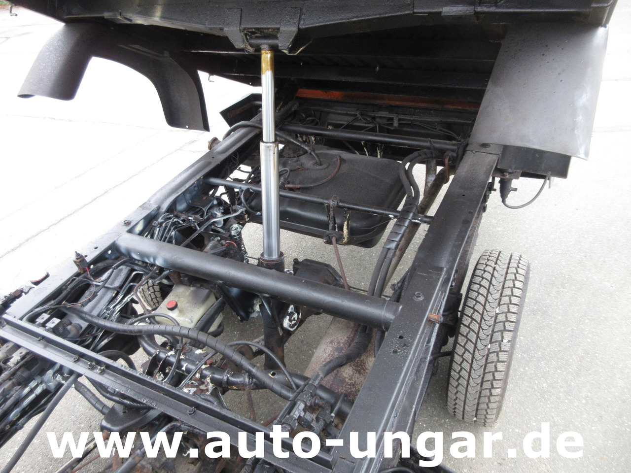PIAGGIO Porter S90 Kipper 4x4 Winterdienst Schneepflug & Streuer - Lumikone: kuva PIAGGIO Porter S90 Kipper 4x4 Winterdienst Schneepflug & Streuer - Lumikone PIAGGIO Porter S90 Kipper 4x4 Winterdienst Schneepflug & Streuer - Lumikone: kuva PIAGGIO Porter S90 Kipper 4x4 Winterdienst Schneepflug & Streuer - Lumikone