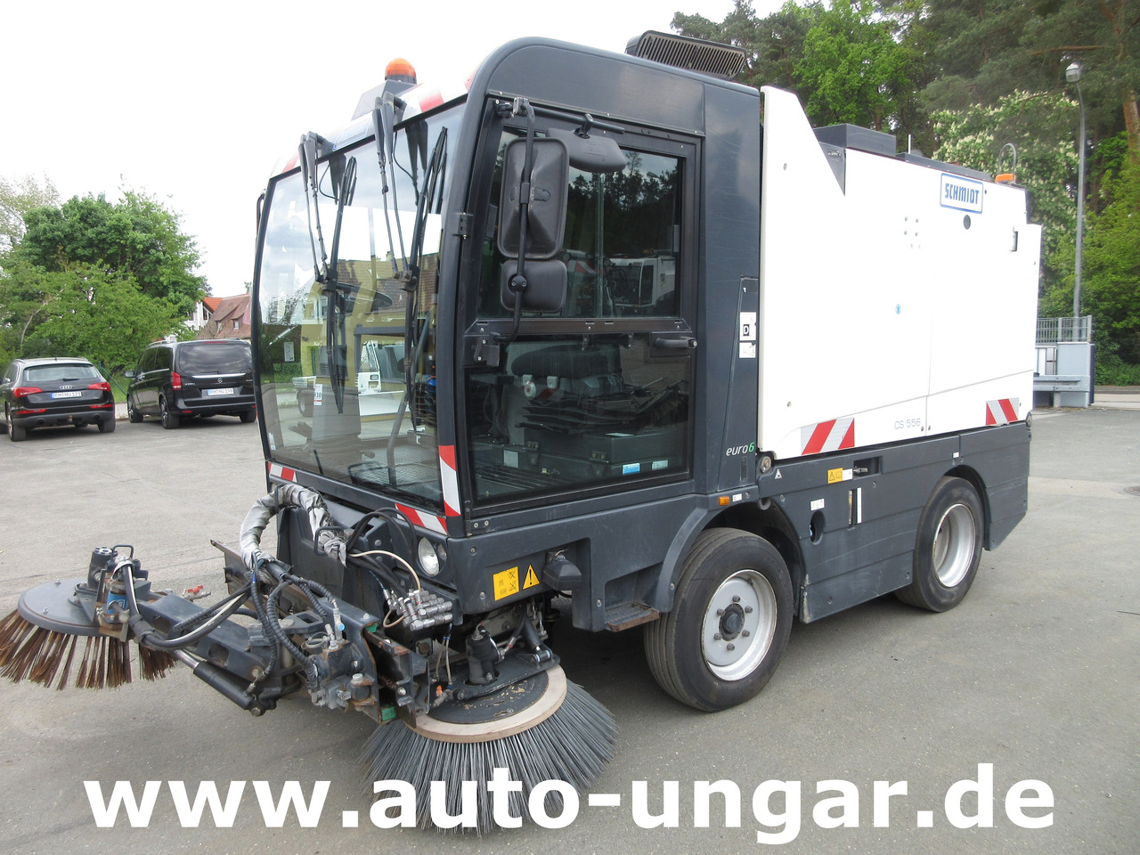 Schmidt Cleango 500 CS556 Euro 6 mit Wildkrautbesen Kehrmaschine aus 1. Hand - Lakaisuauto: kuva Schmidt Cleango 500 CS556 Euro 6 mit Wildkrautbesen Kehrmaschine aus 1. Hand - Lakaisuauto Schmidt Cleango 500 CS556 Euro 6 mit Wildkrautbesen Kehrmaschine aus 1. Hand - Lakaisuauto: kuva Schmidt Cleango 500 CS556 Euro 6 mit Wildkrautbesen Kehrmaschine aus 1. Hand - Lakaisuauto