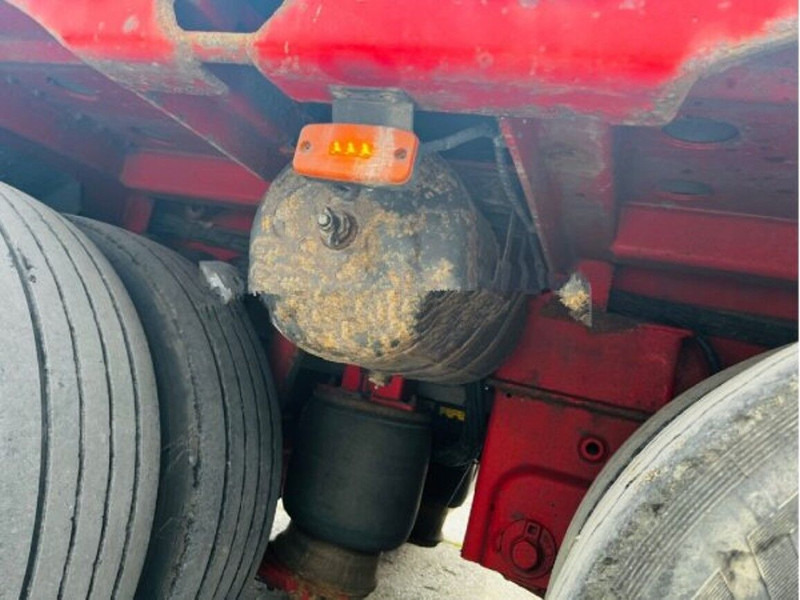 Apuvaunu puoliperävaunu Bodex: kuva Apuvaunu puoliperävaunu Bodex Apuvaunu puoliperävaunu Bodex: kuva Apuvaunu puoliperävaunu Bodex