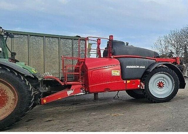 Horsch Leeb - LT 5 (27m/5m3, 600 ltr-min, pulze - Hinattava kasvinsuojeluruisku: kuva Horsch Leeb - LT 5 (27m/5m3, 600 ltr-min, pulze - Hinattava kasvinsuojeluruisku Horsch Leeb - LT 5 (27m/5m3, 600 ltr-min, pulze - Hinattava kasvinsuojeluruisku: kuva Horsch Leeb - LT 5 (27m/5m3, 600 ltr-min, pulze - Hinattava kasvinsuojeluruisku