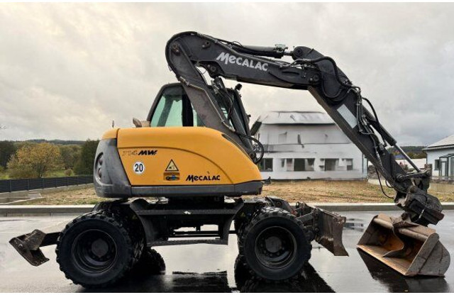 Mecalac 714 MW - Pyöräalustainen kaivinkone: kuva Mecalac 714 MW - Pyöräalustainen kaivinkone Mecalac 714 MW - Pyöräalustainen kaivinkone: kuva Mecalac 714 MW - Pyöräalustainen kaivinkone