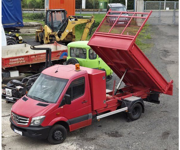 Mercedes-Benz Sprinter 516 CDI 2.2 - Kippilava-auto: kuva Mercedes-Benz Sprinter 516 CDI 2.2 - Kippilava-auto Mercedes-Benz Sprinter 516 CDI 2.2 - Kippilava-auto: kuva Mercedes-Benz Sprinter 516 CDI 2.2 - Kippilava-auto