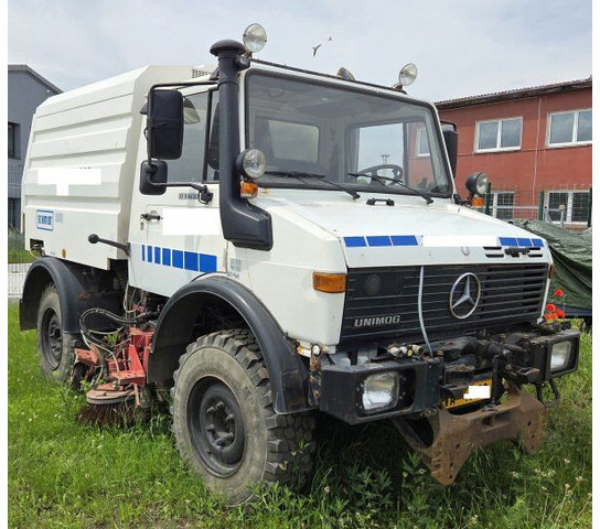 Mercedes-Benz Unimog 1400 +Schmidt SK320 - Rakennuskoneet: kuva Mercedes-Benz Unimog 1400 +Schmidt SK320 - Rakennuskoneet Mercedes-Benz Unimog 1400 +Schmidt SK320 - Rakennuskoneet: kuva Mercedes-Benz Unimog 1400 +Schmidt SK320 - Rakennuskoneet