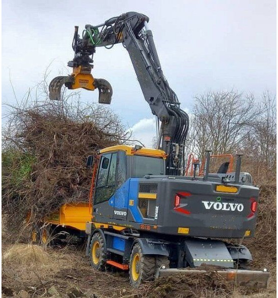 Volvo EW 160 E +(EST) Humus - Pyöräalustainen kaivinkone: kuva Volvo EW 160 E +(EST) Humus - Pyöräalustainen kaivinkone Volvo EW 160 E +(EST) Humus - Pyöräalustainen kaivinkone: kuva Volvo EW 160 E +(EST) Humus - Pyöräalustainen kaivinkone