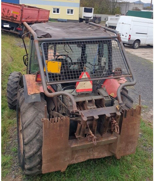 Zetor 9641 Forterra turbo - Metsätraktori: kuva Zetor 9641 Forterra turbo - Metsätraktori Zetor 9641 Forterra turbo - Metsätraktori: kuva Zetor 9641 Forterra turbo - Metsätraktori