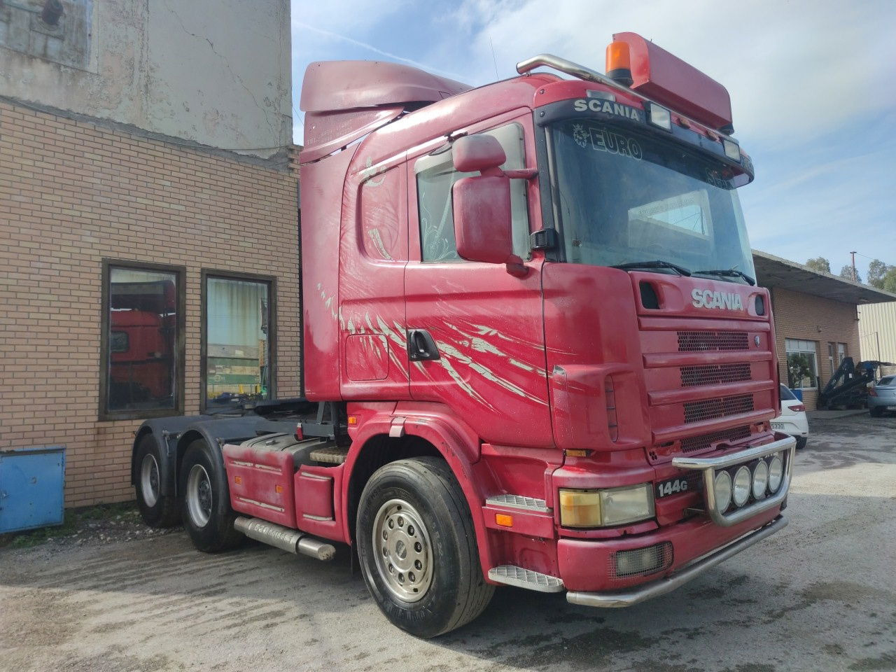 Scania R144-530 V8 GA6X4NZ 530 - Vetopöytäauto: kuva  Scania R144-530 V8 GA6X4NZ 530 - Vetopöytäauto Scania R144-530 V8 GA6X4NZ 530 - Vetopöytäauto: kuva  Scania R144-530 V8 GA6X4NZ 530 - Vetopöytäauto