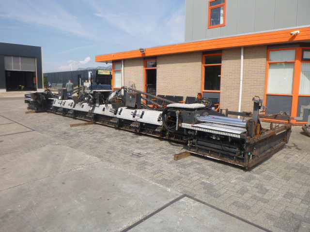 DYNAPAC SB1250PL - Asfalttilevittimet: kuva DYNAPAC SB1250PL - Asfalttilevittimet DYNAPAC SB1250PL - Asfalttilevittimet: kuva DYNAPAC SB1250PL - Asfalttilevittimet