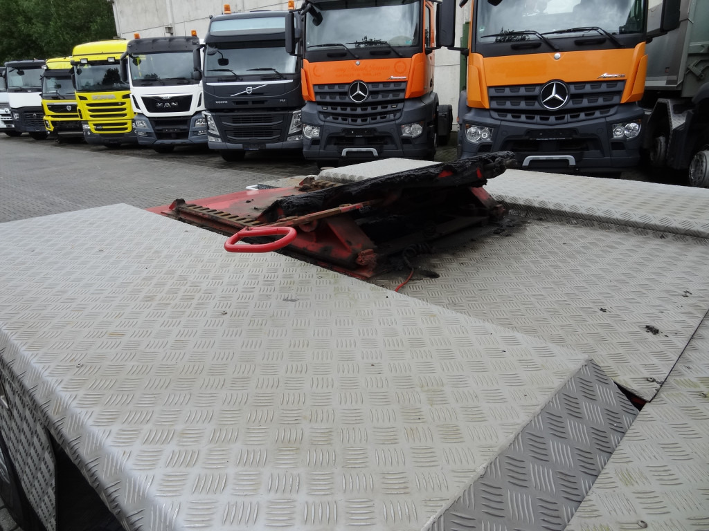 Daf XF105 460 6X2 Palfinger PK 34002 - Nosturiauto, Vetopöytäauto: kuva Daf XF105 460 6X2 Palfinger PK 34002 - Nosturiauto, Vetopöytäauto Daf XF105 460 6X2 Palfinger PK 34002 - Nosturiauto, Vetopöytäauto: kuva Daf XF105 460 6X2 Palfinger PK 34002 - Nosturiauto, Vetopöytäauto