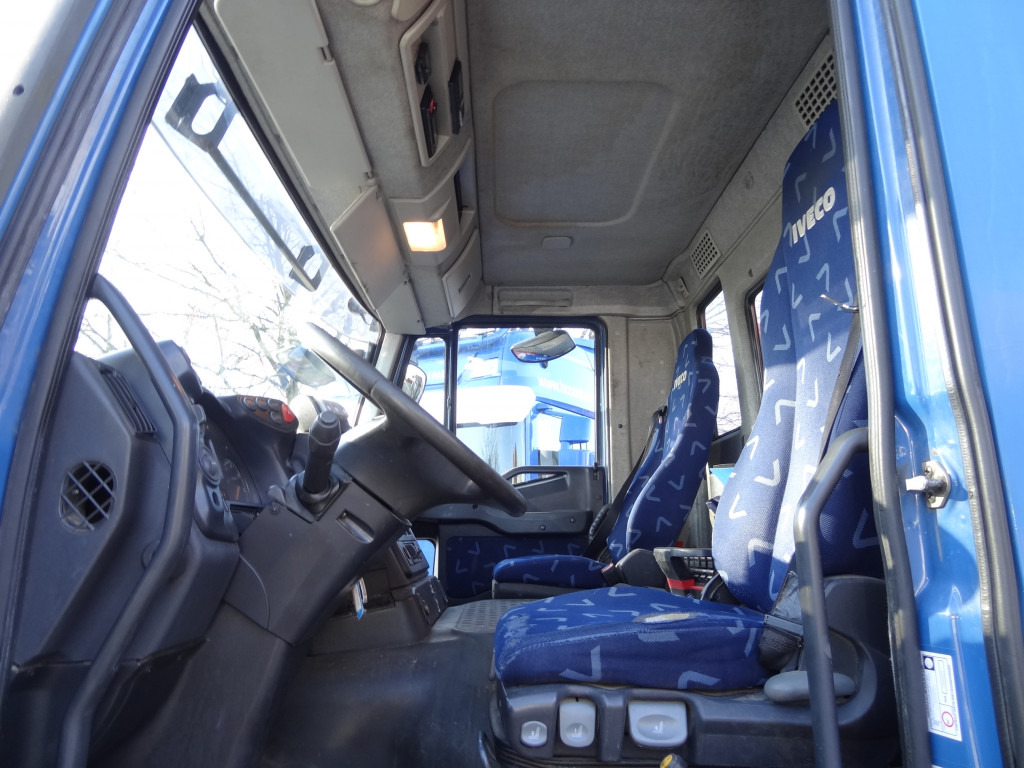 Iveco Trakker AD340T41 8X4 Kipper Kran Palfinger 23002 - Kippiauto kuorma-auto, Nosturiauto: kuva Iveco Trakker AD340T41 8X4 Kipper Kran Palfinger 23002 - Kippiauto kuorma-auto, Nosturiauto Iveco Trakker AD340T41 8X4 Kipper Kran Palfinger 23002 - Kippiauto kuorma-auto, Nosturiauto: kuva Iveco Trakker AD340T41 8X4 Kipper Kran Palfinger 23002 - Kippiauto kuorma-auto, Nosturiauto
