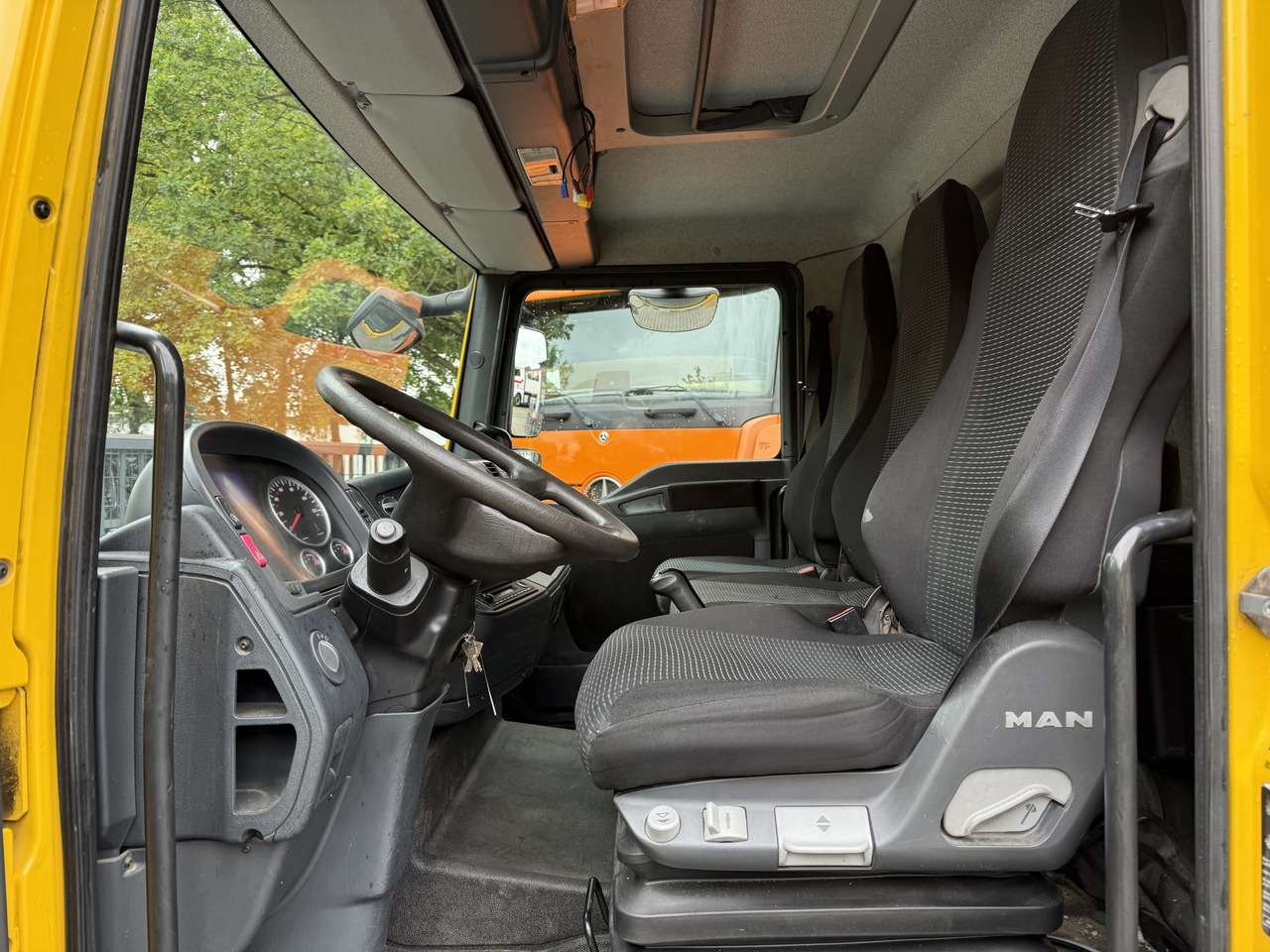 MAN TGL 8.180 BB - Lava-kuorma-auto: kuva MAN TGL 8.180 BB - Lava-kuorma-auto MAN TGL 8.180 BB - Lava-kuorma-auto: kuva MAN TGL 8.180 BB - Lava-kuorma-auto