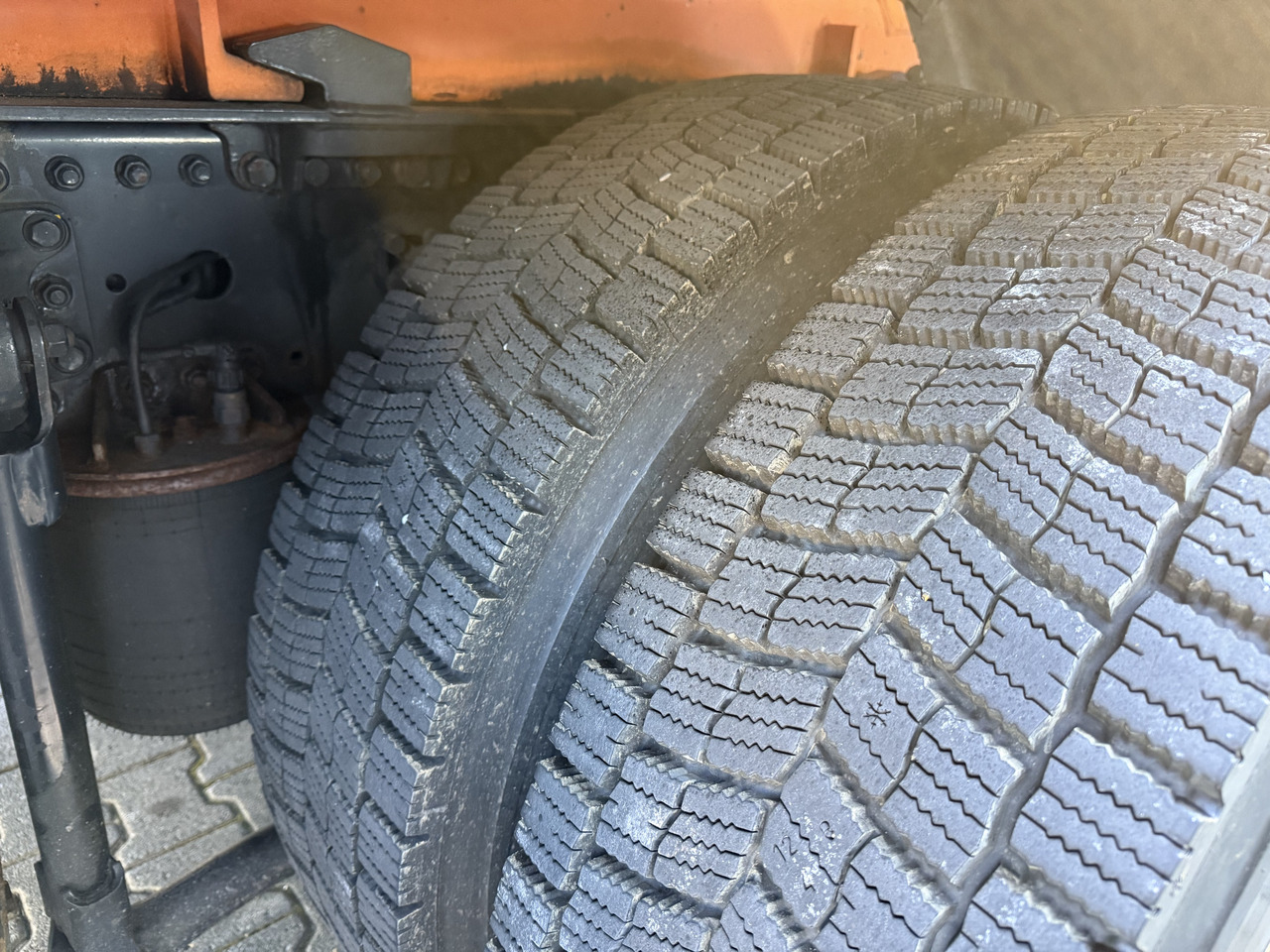 MAN TGS 28.400 6X4H-4 BL - Kippiauto kuorma-auto, Nosturiauto: kuva MAN TGS 28.400 6X4H-4 BL - Kippiauto kuorma-auto, Nosturiauto MAN TGS 28.400 6X4H-4 BL - Kippiauto kuorma-auto, Nosturiauto: kuva MAN TGS 28.400 6X4H-4 BL - Kippiauto kuorma-auto, Nosturiauto