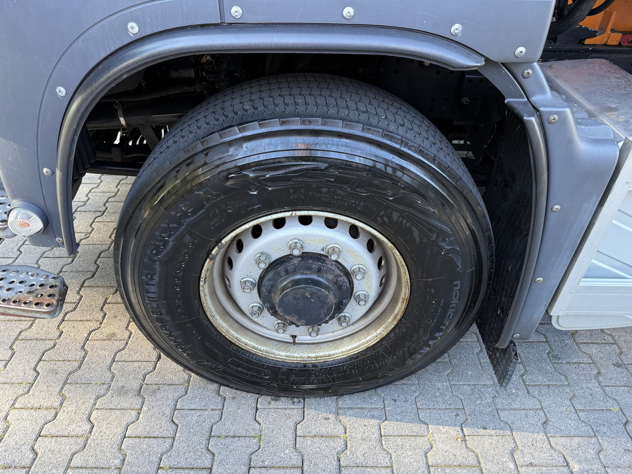 MAN TGS 28.400 6X4H-4 BL - Kippiauto kuorma-auto, Nosturiauto: kuva MAN TGS 28.400 6X4H-4 BL - Kippiauto kuorma-auto, Nosturiauto MAN TGS 28.400 6X4H-4 BL - Kippiauto kuorma-auto, Nosturiauto: kuva MAN TGS 28.400 6X4H-4 BL - Kippiauto kuorma-auto, Nosturiauto