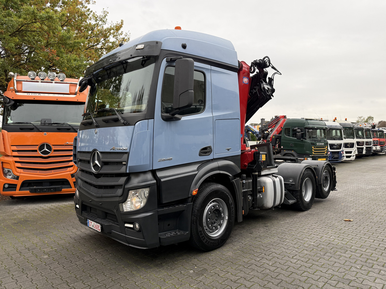 Mercedes-Benz Actros 2548 LS 6X2 Kran HMF 3220 bis 16 Meter - Nosturiauto, Vetopöytäauto: kuva Mercedes-Benz Actros 2548 LS 6X2 Kran HMF 3220 bis 16 Meter - Nosturiauto, Vetopöytäauto Mercedes-Benz Actros 2548 LS 6X2 Kran HMF 3220 bis 16 Meter - Nosturiauto, Vetopöytäauto: kuva Mercedes-Benz Actros 2548 LS 6X2 Kran HMF 3220 bis 16 Meter - Nosturiauto, Vetopöytäauto