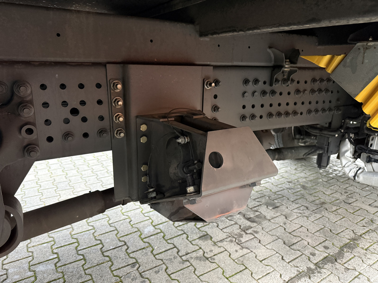 Mercedes-Benz Arocs 1827 AK 4X4 Ex- - Lava-kuorma-auto: kuva Mercedes-Benz Arocs 1827 AK 4X4 Ex- - Lava-kuorma-auto Mercedes-Benz Arocs 1827 AK 4X4 Ex- - Lava-kuorma-auto: kuva Mercedes-Benz Arocs 1827 AK 4X4 Ex- - Lava-kuorma-auto