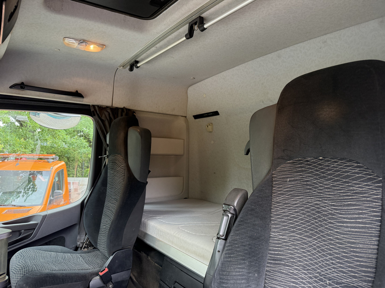 Mercedes-Benz Arocs 3251 8X4 Haken mit Kran HMF 2620 K5 - Koukkulava kuorma-auto, Nosturiauto: kuva Mercedes-Benz Arocs 3251 8X4 Haken mit Kran HMF 2620 K5 - Koukkulava kuorma-auto, Nosturiauto Mercedes-Benz Arocs 3251 8X4 Haken mit Kran HMF 2620 K5 - Koukkulava kuorma-auto, Nosturiauto: kuva Mercedes-Benz Arocs 3251 8X4 Haken mit Kran HMF 2620 K5 - Koukkulava kuorma-auto, Nosturiauto