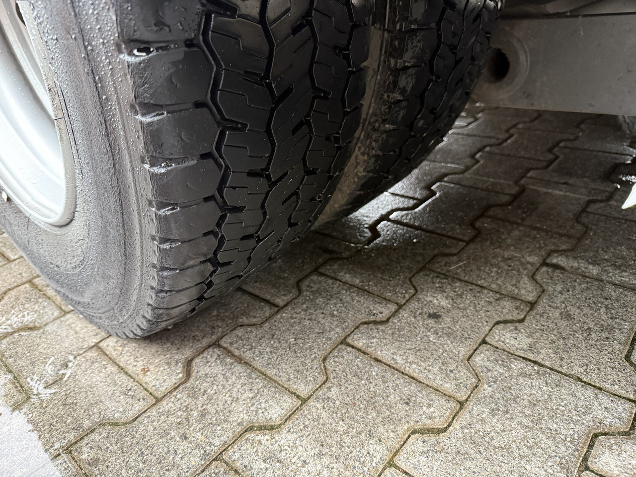 Mercedes-Benz Atego 1227 Kran MKG 96 - Lava-kuorma-auto, Nosturiauto: kuva Mercedes-Benz Atego 1227 Kran MKG 96 - Lava-kuorma-auto, Nosturiauto Mercedes-Benz Atego 1227 Kran MKG 96 - Lava-kuorma-auto, Nosturiauto: kuva Mercedes-Benz Atego 1227 Kran MKG 96 - Lava-kuorma-auto, Nosturiauto