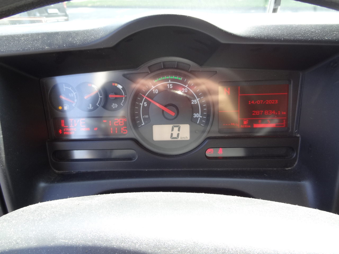 Renault D10.210 7m Koffer - Umpikori kuorma-auto: kuva Renault D10.210 7m Koffer - Umpikori kuorma-auto Renault D10.210 7m Koffer - Umpikori kuorma-auto: kuva Renault D10.210 7m Koffer - Umpikori kuorma-auto