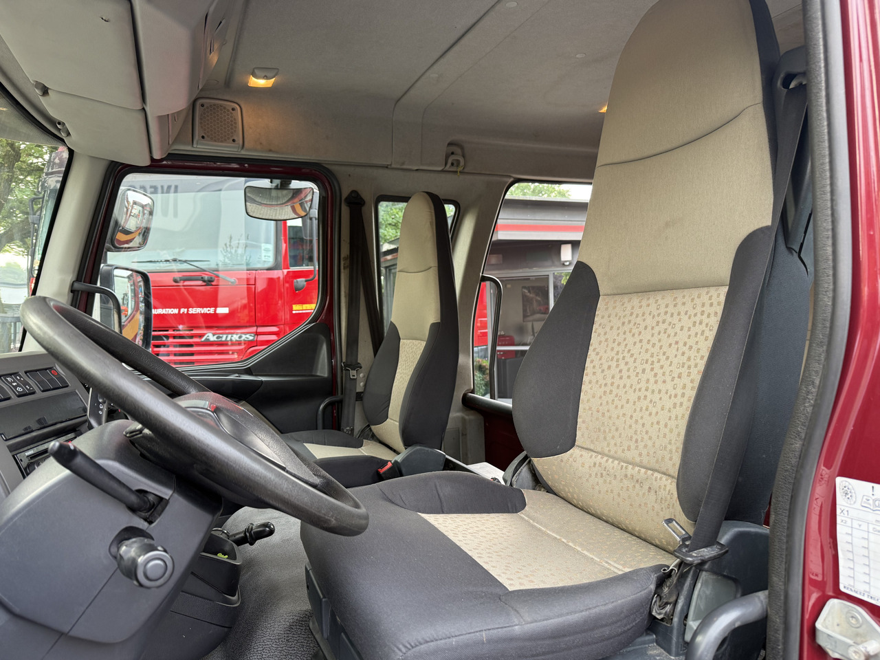 Renault Midlum 180.10 DoKa - Umpikori kuorma-auto: kuva Renault Midlum 180.10 DoKa - Umpikori kuorma-auto Renault Midlum 180.10 DoKa - Umpikori kuorma-auto: kuva Renault Midlum 180.10 DoKa - Umpikori kuorma-auto