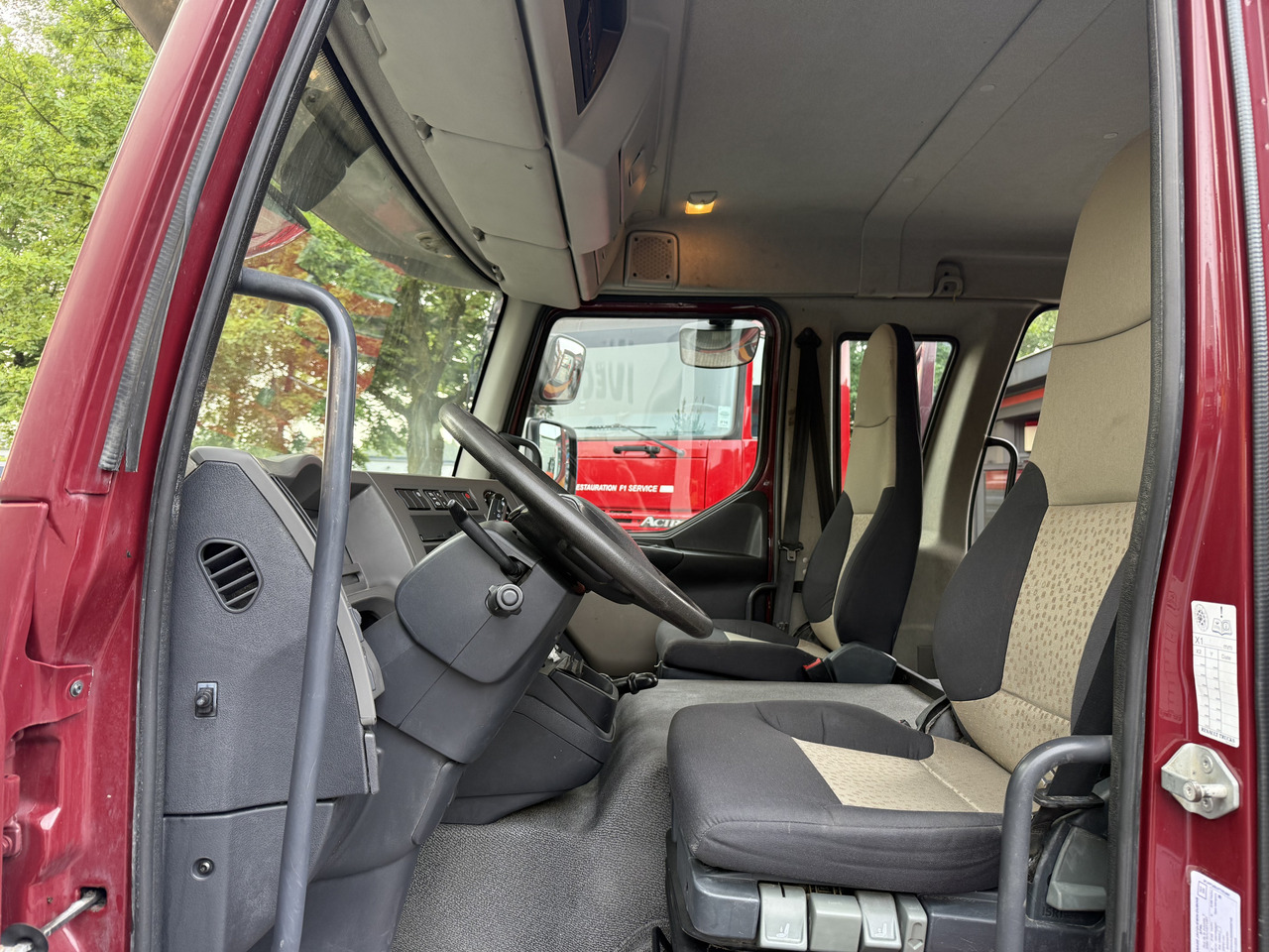 Renault Midlum 180.10 DoKa - Umpikori kuorma-auto: kuva Renault Midlum 180.10 DoKa - Umpikori kuorma-auto Renault Midlum 180.10 DoKa - Umpikori kuorma-auto: kuva Renault Midlum 180.10 DoKa - Umpikori kuorma-auto