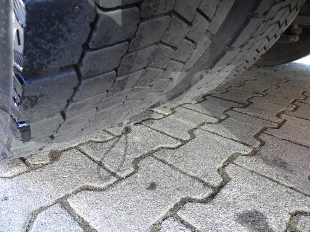 Nosturiauto, Lava-kuorma-auto Scania R440 6X2*4 Kran HMF 3000 bis 30 Meter: kuva Nosturiauto, Lava-kuorma-auto Scania R440 6X2*4 Kran HMF 3000 bis 30 Meter