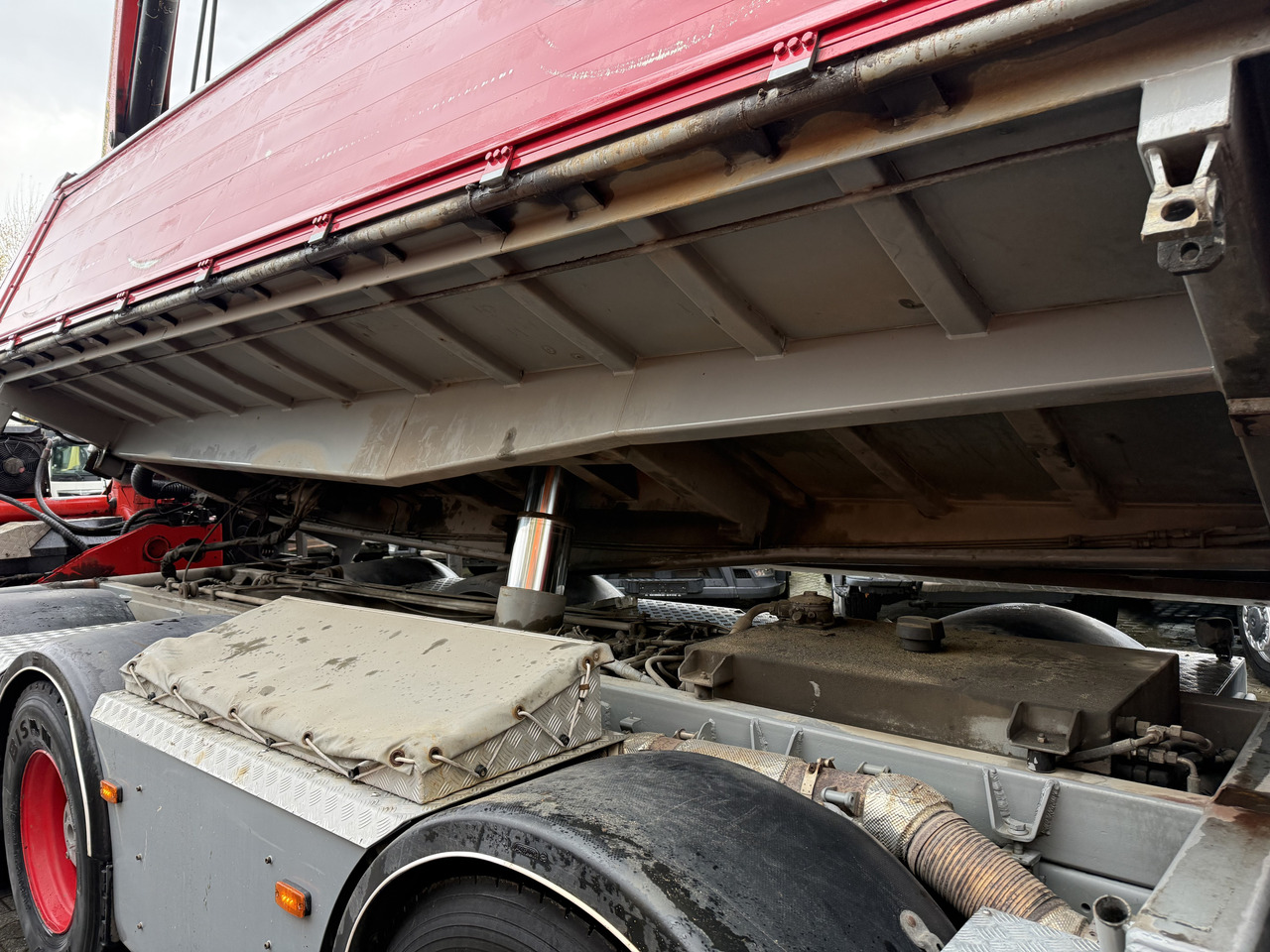 Scania R580 V8 8X4 Kipper Kran Palfinger 22002 - Nosturiauto, Kippiauto kuorma-auto: kuva Scania R580 V8 8X4 Kipper Kran Palfinger 22002 - Nosturiauto, Kippiauto kuorma-auto Scania R580 V8 8X4 Kipper Kran Palfinger 22002 - Nosturiauto, Kippiauto kuorma-auto: kuva Scania R580 V8 8X4 Kipper Kran Palfinger 22002 - Nosturiauto, Kippiauto kuorma-auto