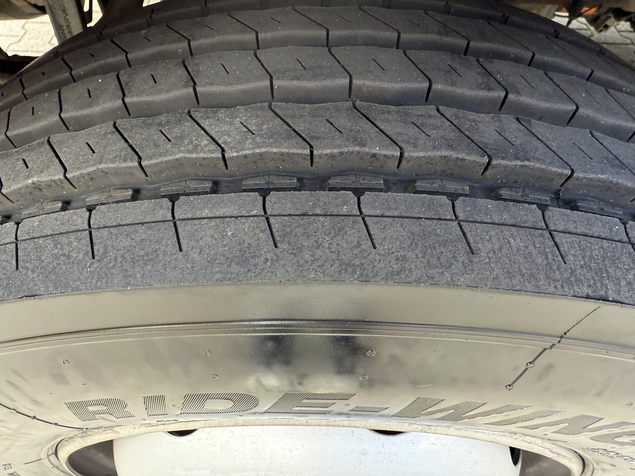 Volvo FL210 14 Tonner - Pressukapelli kuorma-auto: kuva Volvo FL210 14 Tonner - Pressukapelli kuorma-auto Volvo FL210 14 Tonner - Pressukapelli kuorma-auto: kuva Volvo FL210 14 Tonner - Pressukapelli kuorma-auto