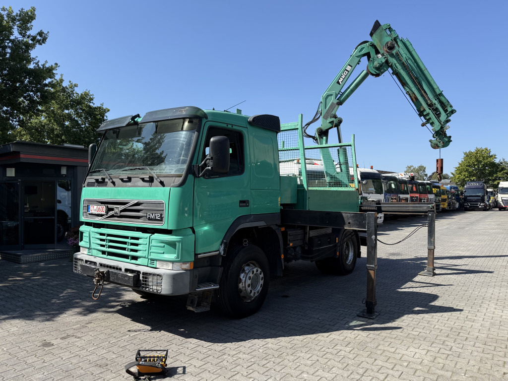 Volvo FM12 420 4X4 Kran MKG 300 bis 24 Meter - Nosturiauto: kuva Volvo FM12 420 4X4 Kran MKG 300 bis 24 Meter - Nosturiauto Volvo FM12 420 4X4 Kran MKG 300 bis 24 Meter - Nosturiauto: kuva Volvo FM12 420 4X4 Kran MKG 300 bis 24 Meter - Nosturiauto