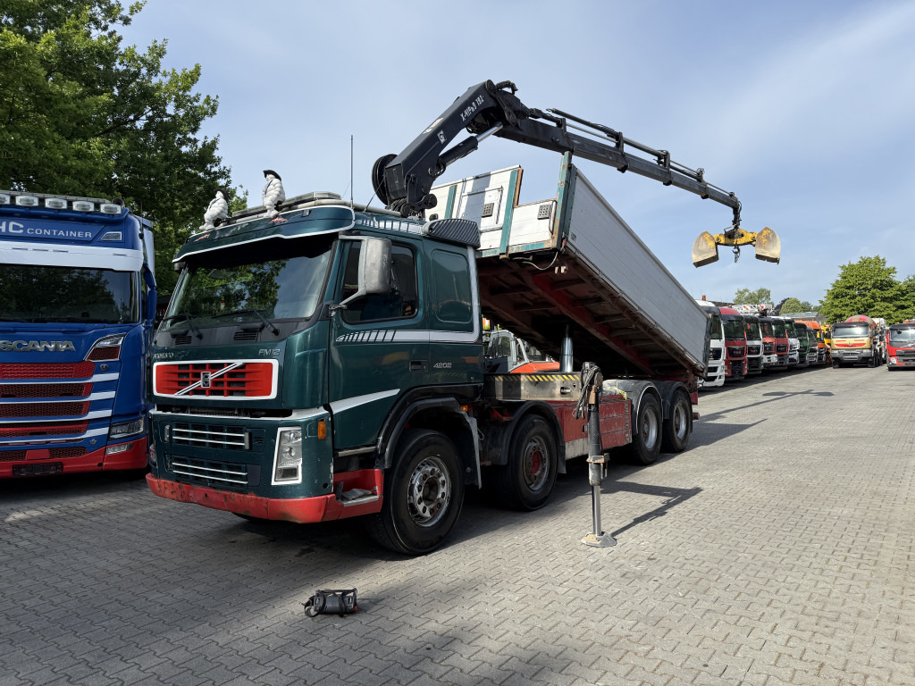 Volvo FM12 420 8X4 Kipper Kran Hiab 192-4 - Kippiauto kuorma-auto, Nosturiauto: kuva Volvo FM12 420 8X4 Kipper Kran Hiab 192-4 - Kippiauto kuorma-auto, Nosturiauto Volvo FM12 420 8X4 Kipper Kran Hiab 192-4 - Kippiauto kuorma-auto, Nosturiauto: kuva Volvo FM12 420 8X4 Kipper Kran Hiab 192-4 - Kippiauto kuorma-auto, Nosturiauto