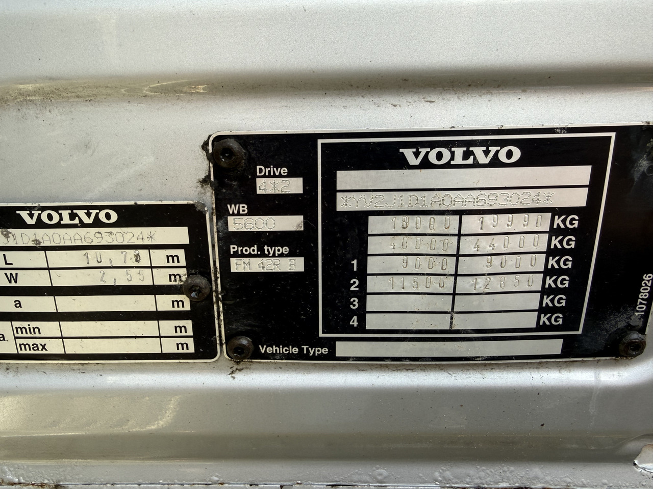 Volvo FM330 Kran Effer 165 bis 20 Meter - Lava-kuorma-auto, Nosturiauto: kuva Volvo FM330 Kran Effer 165 bis 20 Meter - Lava-kuorma-auto, Nosturiauto Volvo FM330 Kran Effer 165 bis 20 Meter - Lava-kuorma-auto, Nosturiauto: kuva Volvo FM330 Kran Effer 165 bis 20 Meter - Lava-kuorma-auto, Nosturiauto