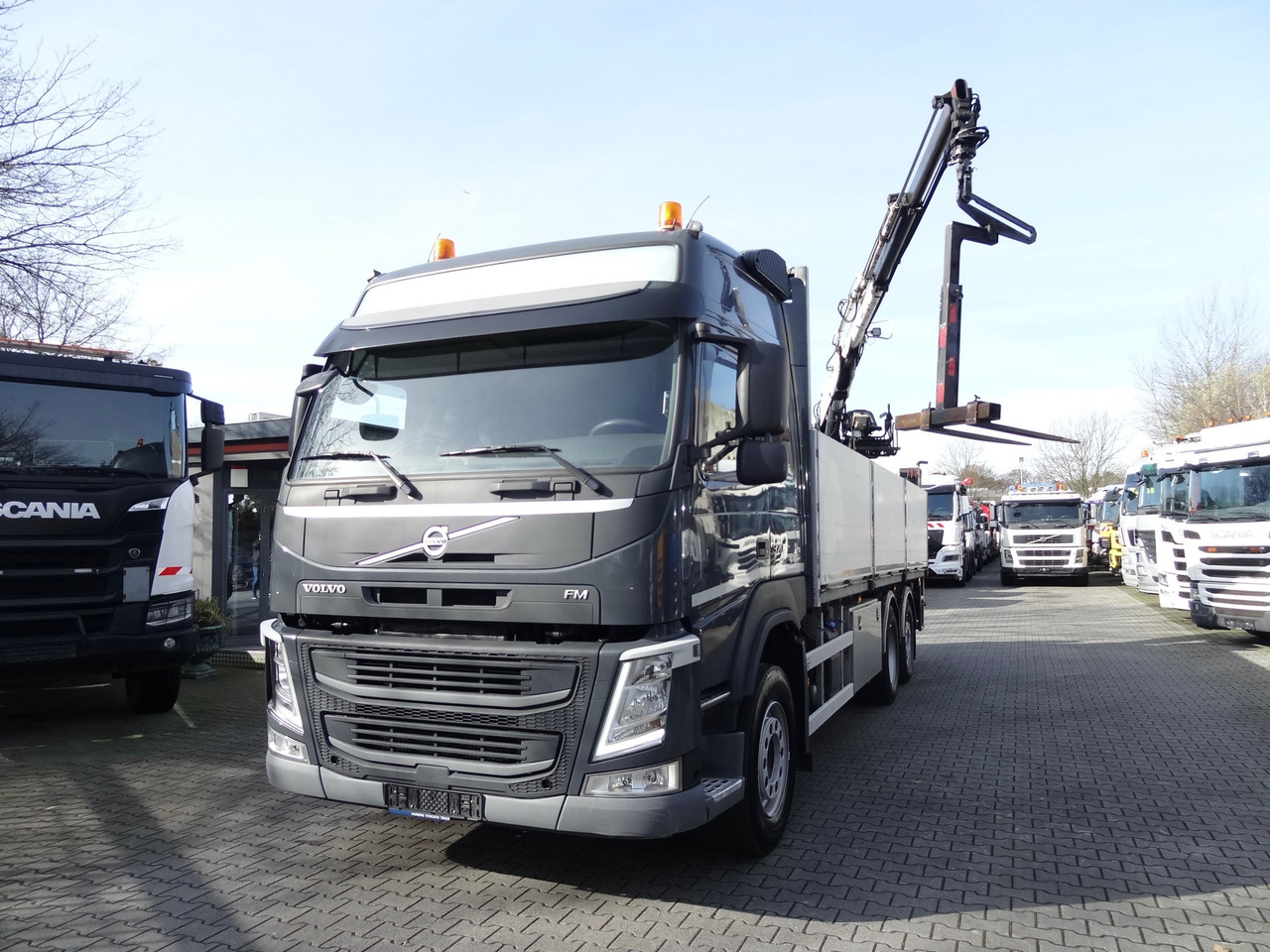 Volvo FM370 6X2*4 Kennis K14 Kran - Lava-kuorma-auto, Nosturiauto: kuva Volvo FM370 6X2*4 Kennis K14 Kran - Lava-kuorma-auto, Nosturiauto Volvo FM370 6X2*4 Kennis K14 Kran - Lava-kuorma-auto, Nosturiauto: kuva Volvo FM370 6X2*4 Kennis K14 Kran - Lava-kuorma-auto, Nosturiauto